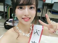 比动漫里差远了，日本评选2021最可爱高一女生被我国阿宅吐槽！