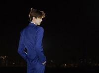 熊祁Cos名侦探冰上的尤里，粉丝：女生帅气起来就没男生的事了