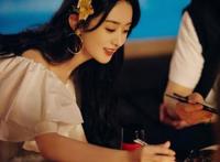 剧版强还是动漫强｜郭麒麟承包整个动物园《比得兔2：逃跑计划》中文配音惊喜满满