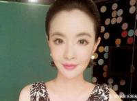 央视女主持整容成日本动漫里的变异蟑螂，网友表示都被吓到了