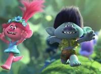 《魔发精灵2》回归，你准备好去电影院里抖腿了吗？