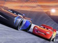 经典动漫电影赛车总动员，一个汽车成长的故事，这部电影百看不厌