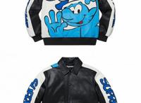 摩登日记｜服饰、动画再携手，让蓝精灵和布朗熊“爬”上夹克