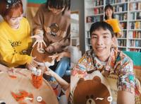 摩登日记｜服饰、动画再携手，让蓝精灵和布朗熊“爬”上夹克