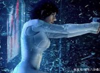 由动漫改编的攻壳机动队，“寡姐”的表现依旧让人惊喜