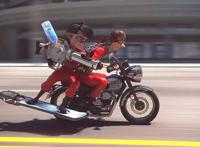 好久没看到这么有趣又独特的“超人”合家欢了！