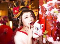 日漫御用cv穿上自己配音角色的衣服，银桑痞帅大叔，最美的是他