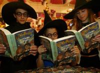 从取消文化到阅读退化：罗琳为何被读着《哈利·波特》长大的读者所抛弃？｜圆桌