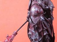 72岁的木雕手艺人卢正义，在B站活成27岁“老二次元”