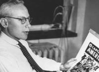 漫威之父斯坦·李是个什么样的人？极聪明、工作狂，竟在美军服役期间业余画动漫赚钱，退伍后决定创建一支他的“超级英雄团队”