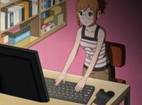 《千绪的上学路》：游戏妹千绪是个戏精，网友：拜上血涂蝶！