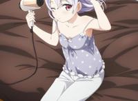 嘴上说不要，身体却很诚实，这个不坦率的姑娘收下了！