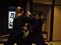 不断被神话的日本忍者，最初只是间谍，忍术不一定实用