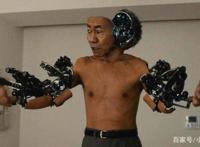 日本电影《犬舍》，根据同名漫画改编，一个不一样的超级英雄！