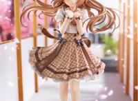 PLUM《偶像大师灰姑娘女孩》依田芳乃逢春花开ver.手办