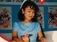 为什么有些漫画家刚出道就开豪车？家里本就有钱，连载全看心情