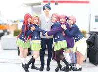 日本顶级Coser亲自操刀cos“五等分的新娘”，一人饰演五位角色