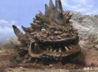 奥特曼中死的最憋屈的敌人，1个看热闹被打死，最后1个被人类吃掉