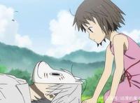 《萤火之森》：那个干净的少年，是她一直不能触碰的恋人