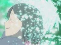 《萤火之森》这部动漫告诉你，若爱的人消失了是追随还是继续生活