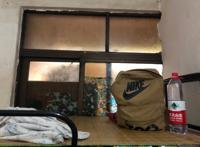 JK制服、动漫和富士康：想出走三和的“女装大神”