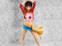 海贼王奇葩手办：路飞、罗双双化身少女；香克斯换脸山贼王