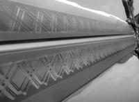 秦时明月：渊虹重铸，盖聂展示百步飞剑，送木剑就是为了铺垫