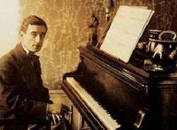 波莱罗舞曲，被用作《数码宝贝》剧场版BGM，也是火炬进场BGM