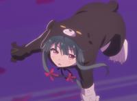 带着熊熊装备闯荡异世界？这部新番演绎了不一样的穿越风格