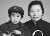 金龟子刘纯燕，“夺”人所爱嫁王宁：都说不般配，32年还是一对