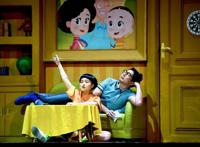 “大头儿子”走上舞台穿越“平行世界”实现两代人平等对话