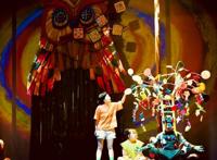 “大头儿子”走上舞台穿越“平行世界”实现两代人平等对话