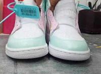 美术生在鞋上画美少女战士“水兵月”，开局像毁鞋，结局：秀儿！