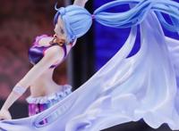 海贼王：薇薇和女帝的手办展示，颜值有点高，我朋友说他好了