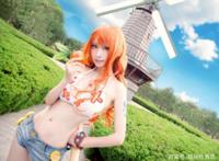 海贼王：二次元走出来的4位COS，女帝英姿飒爽，薇薇比动漫更美！