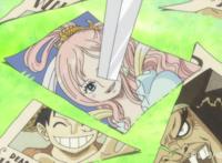 海贼王889集：伊姆和薇薇的关系不一般，TA对三个人怀恨在心