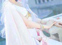 海贼王cosplay：这样的薇薇公主，你希望她上船吗？网友：上我的