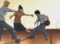 动画《鸭子的天空》运动男孩攻略五个不良少年，从有经验的开始