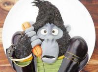 为了让孩子多吃饭，妈妈把饭做成各种动漫电影角色的图案