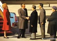 我国引进的第一部美国动画片《米老鼠和唐老鸭》背后那些事