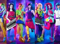 老外COS二次元美女，身材爆表，还原度百分百