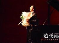 “A叔”：世界动漫钢琴改编“第一人”