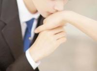 熊祁，一个混淆了很多人性别的coser，每一张都很还原