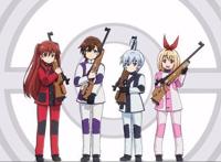 10月猛男必备，萌妹与步枪的美妙组合，你想入部吗？