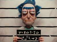 他创作“黑暗”风格卡通人物，小猪佩奇的纹身竟然是自己