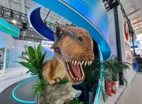 功夫熊猫、小黄人现身！文创盲盒瞬间购空！服贸会副中心展区高潮此起彼伏！