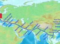 红猪电影中的细节：出场1分钟竟是历史人物，曾驾机在故宫上表演