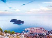 宫崎骏的《红猪》解读，一个中年人的世界，隐藏的彩蛋太多！