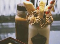 调查｜炒至5000一张“黄牛票”的环球影城，首体验究竟如何？