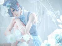 还原度感人的《黑执事》夏尔cos，啵酱什么的，最可爱了